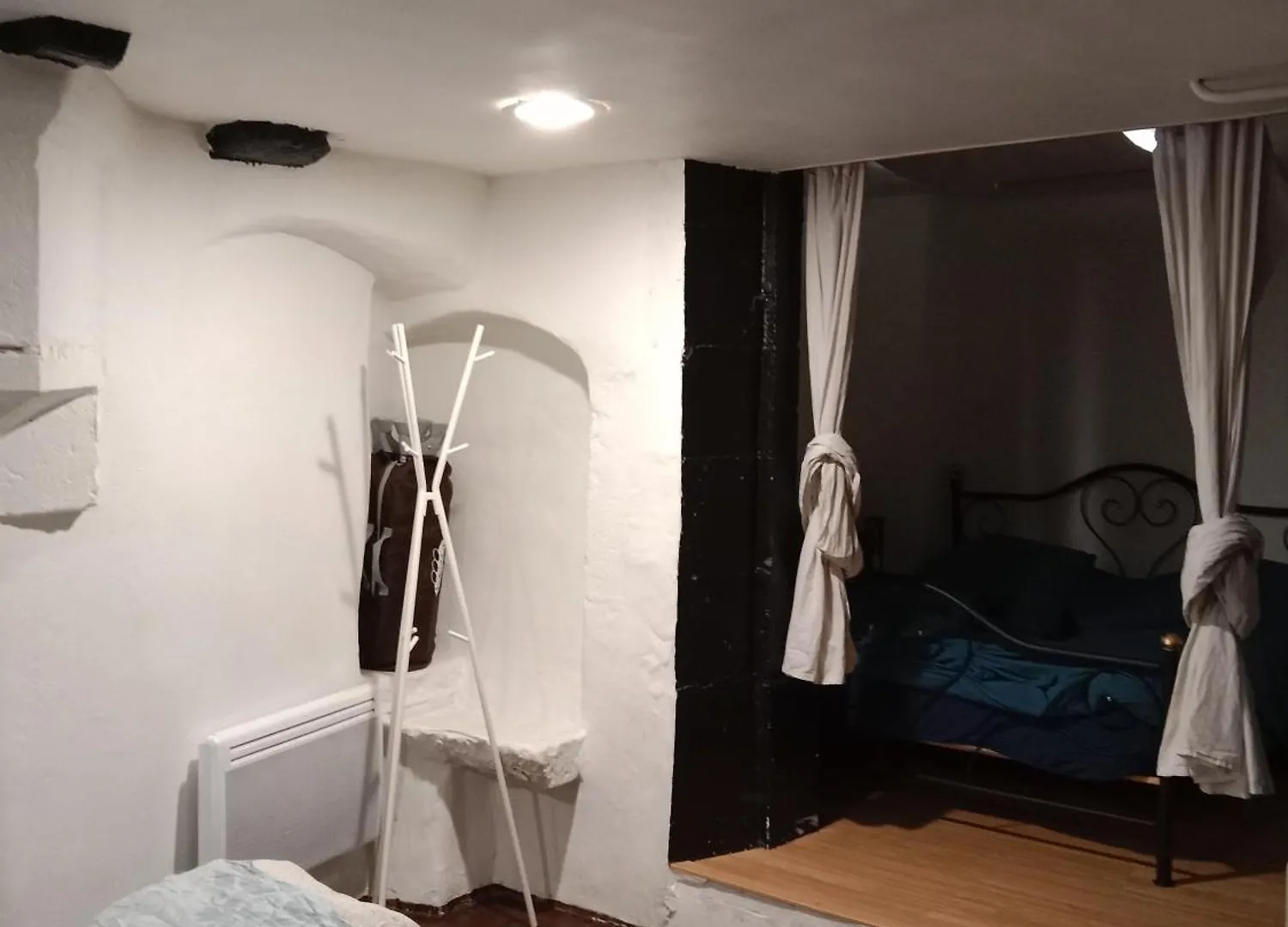 L'Hypercentre Bed & Breakfast Clermont-Ferrand 0*,